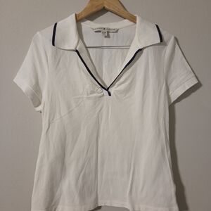 Tommy Hilfiger Women's White V-Neck Tee